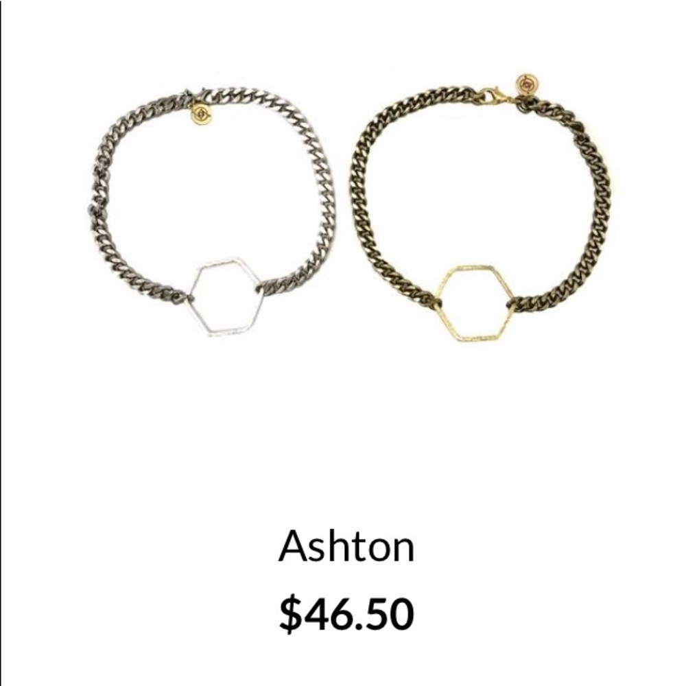 Kristlize Jewelry necklace